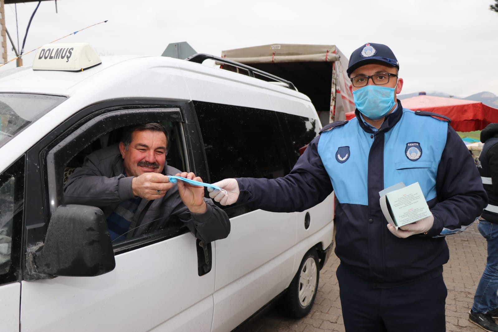 KAVAK PAZARI KORONAVİRÜSE KAPALI